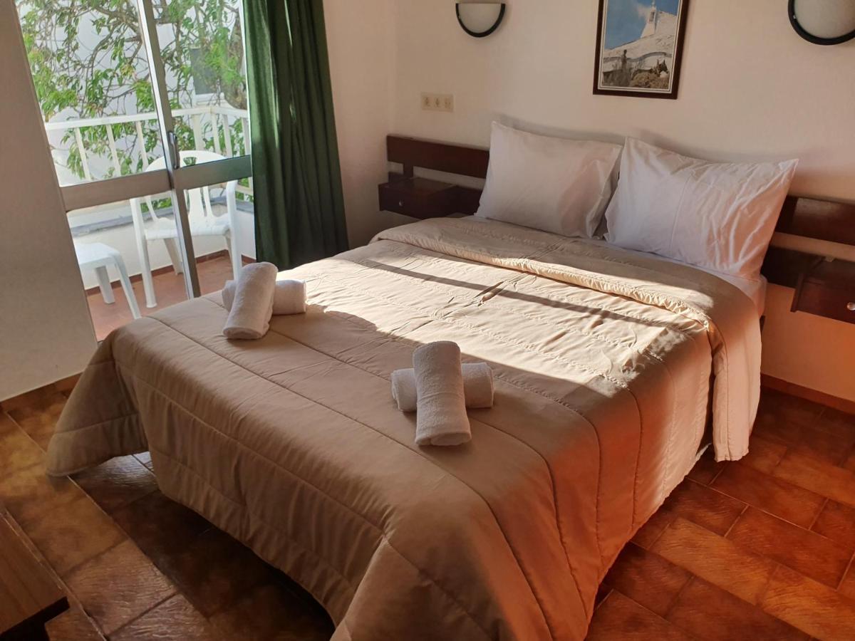 Residencial Campo-Mar By Umbral Hotel ปอร์ติเมา ภายนอก รูปภาพ A bedroom at the hotel